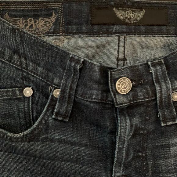 Rock & Republic Jeans Women's Size 29x34 Button Fly Vaughn Mid-Rise Skinny - Picture 3 of 9